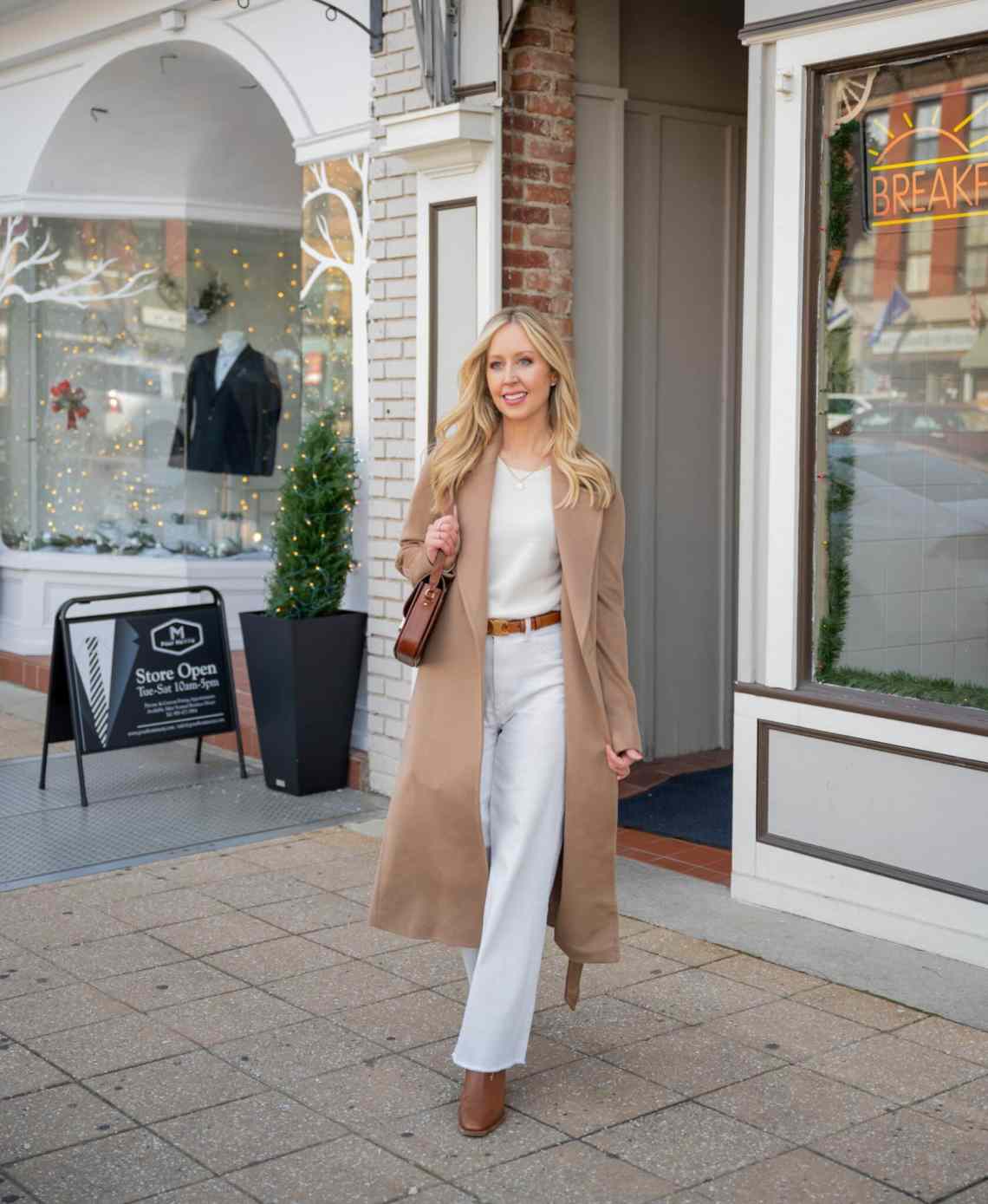 Polished Elegance: Camel Coat Over White Wide-Leg Pants Polished Elegance: Camel Coat Over White Wide-Leg Pants — December Outfits