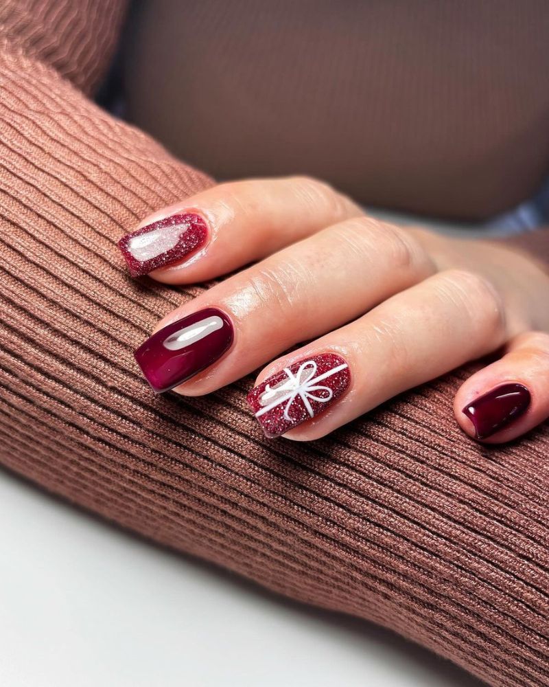 Short Red Glitter with White Bow Accent Short Red Glitter with White Bow Accent — Winter Red Nails