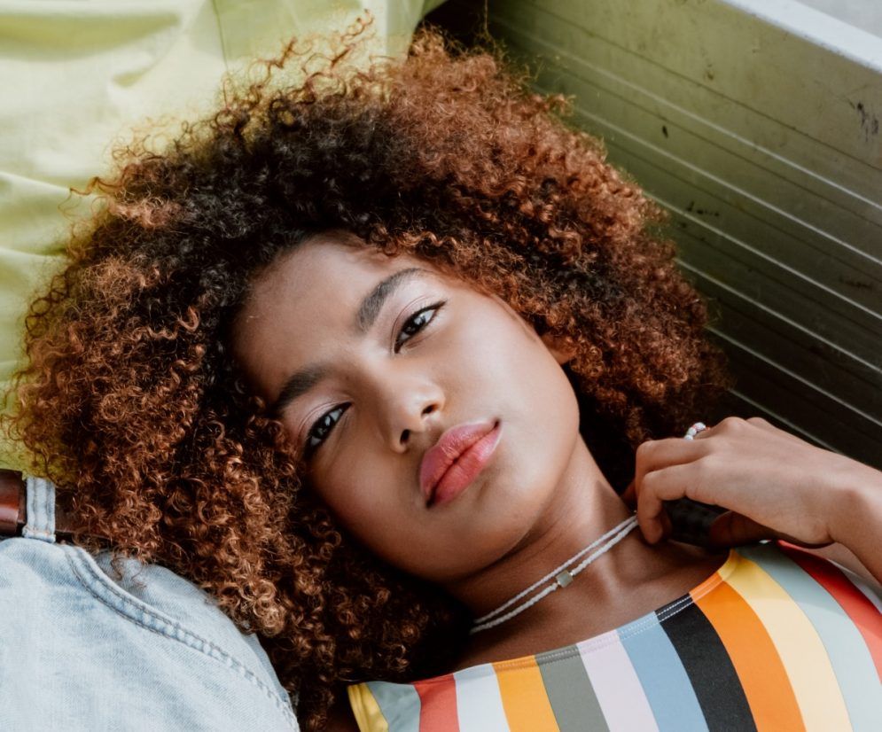 Medium Brown With Auburn Highlights Medium Brown With Auburn Highlights — Winter Hair Colors for Curly Hair