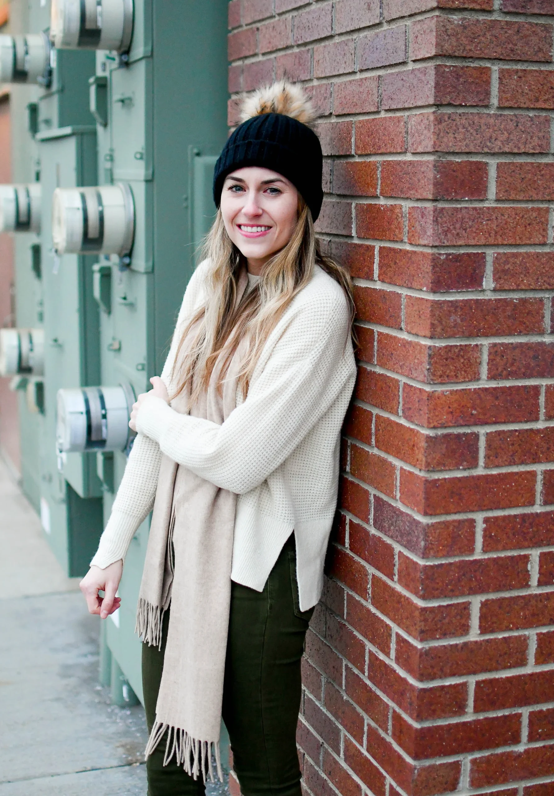 Cozy Comfort: Black Pom-Pom Beanie with Cream Sweater Cozy Comfort: Black Pom-Pom Beanie with Cream Sweater — Beanie Outfits