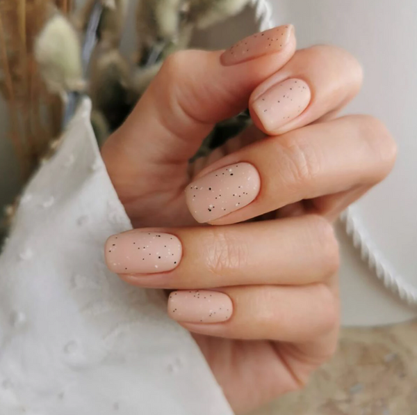 Long Stiletto White French Snowflake Long Stiletto White French Snowflake — Winter Nude Nails