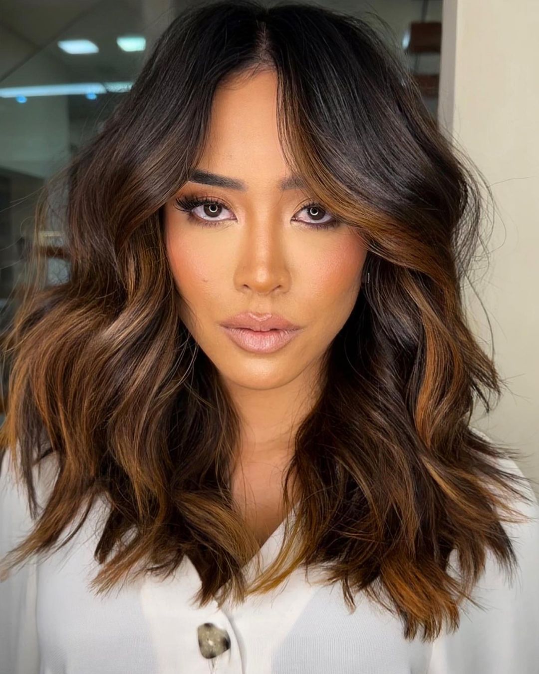Shoulder Length Lob With Balayage Shoulder Length Lob With Balayage — Medium Length Winter Haircuts