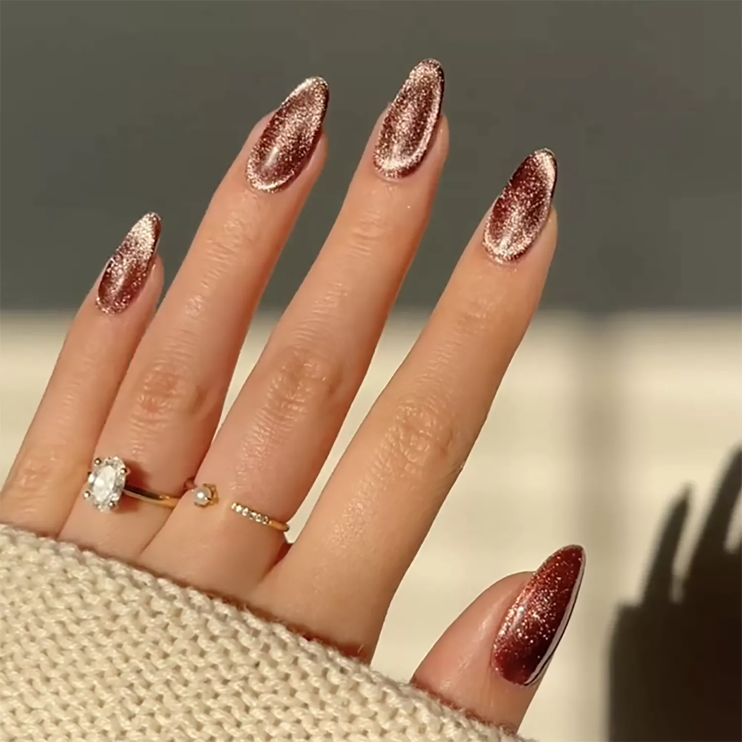 Shimmering Bronze Magnetic Velvet — Velvet Nails