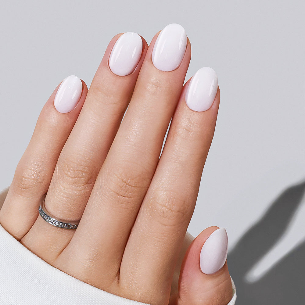 Short Oval Smooth Glossy Milky White Short Oval Smooth Glossy Milky White — Milky White Nails