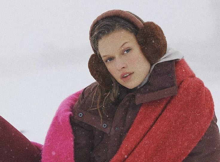 Urban Layers: Hoodie, Puffer Jacket, and Brown Earmuffs — Earmuffs Outfits