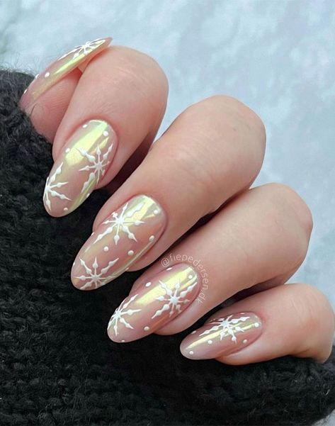 Pearlescent Nude Chrome Snowflake Nails — Short Winter Almond Nails