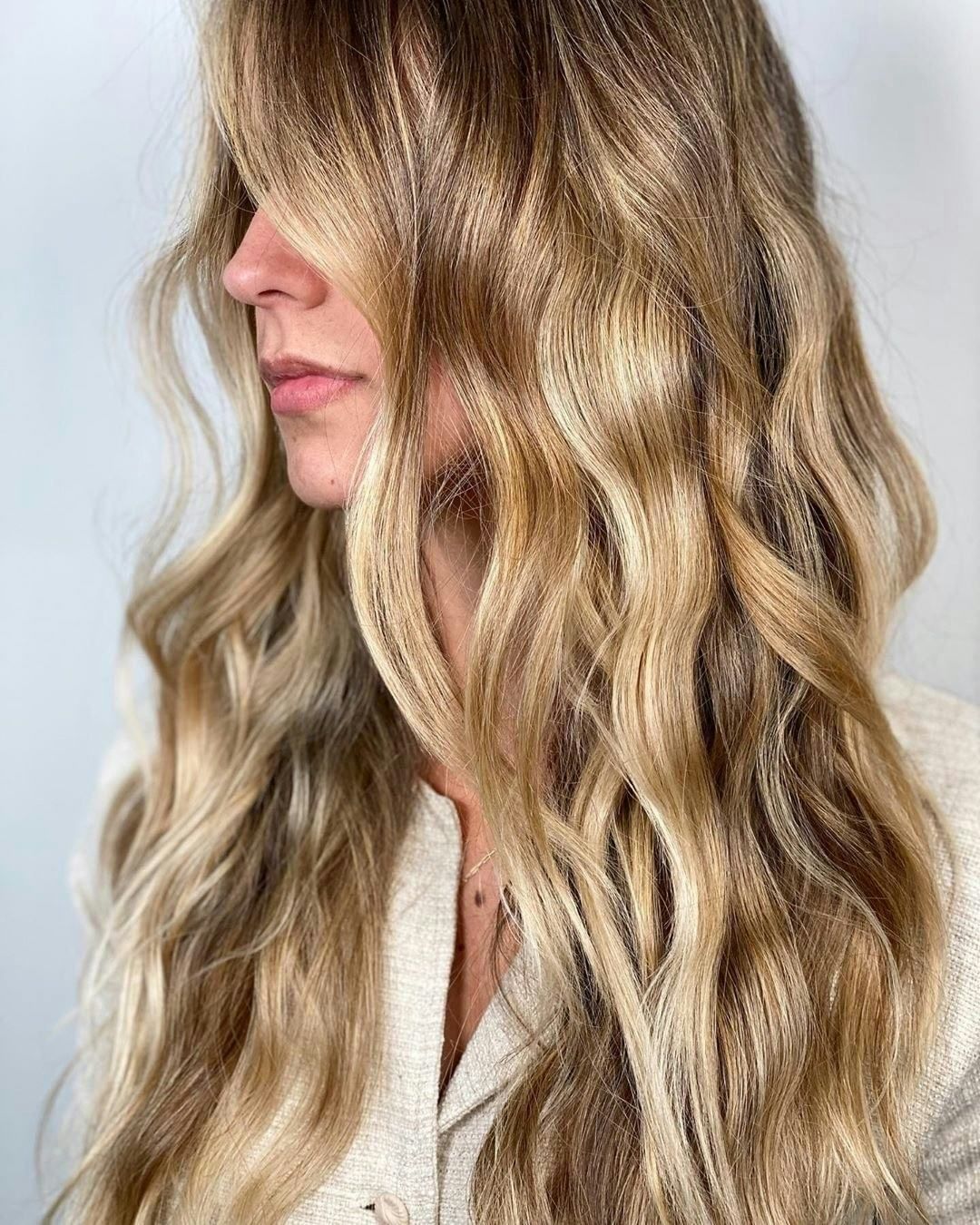 Ash Blonde With Root Shadow and Highlights — Winter Hair Colors for Blondes