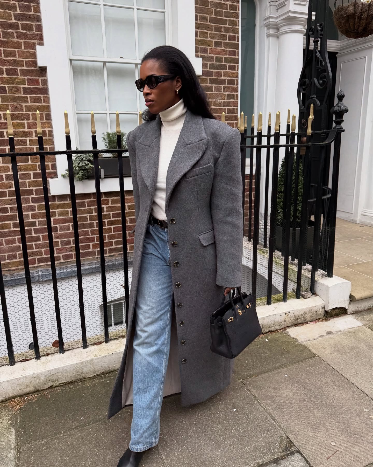 Structured Grey Wool Coat with Strong Shoulders Structured Grey Wool Coat with Strong Shoulders — Long Coat Outfits