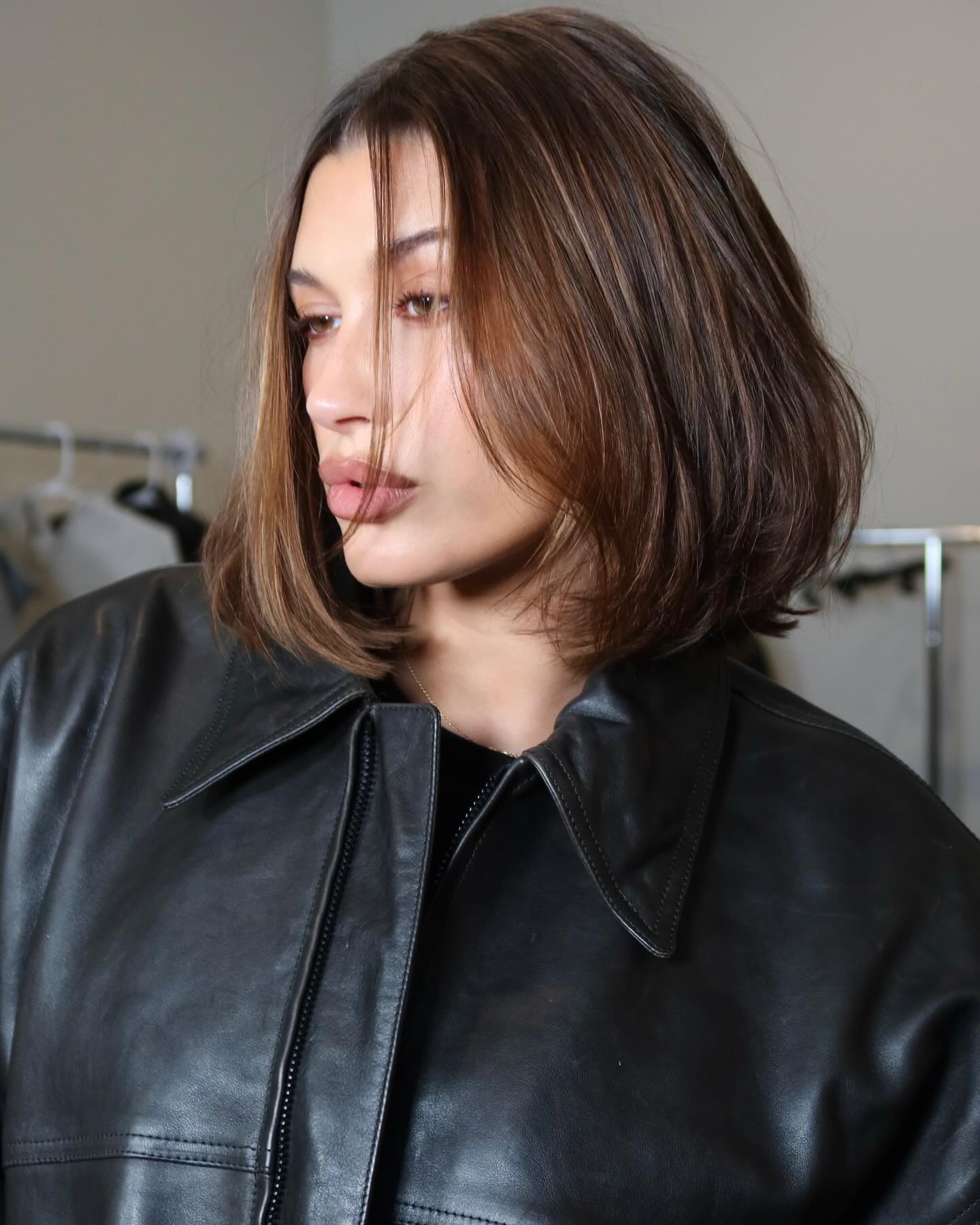 Chin Length Blunt Lob — Winter Lob Haircuts