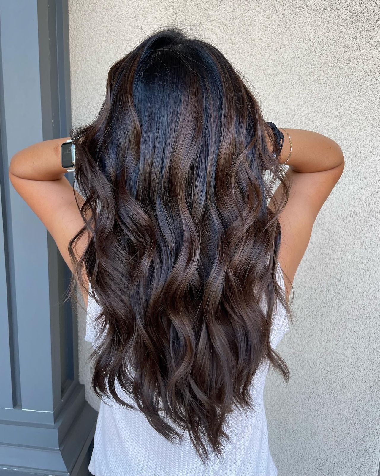 Long Layers Chestnut Brown With Copper Highlights Long Layers Chestnut Brown With Copper Highlights — Chestnut Brown Hair