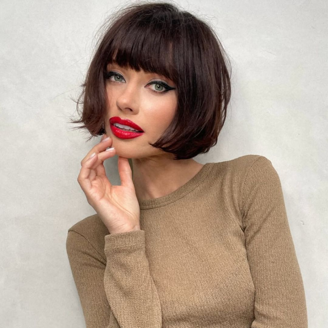 Chin Visual Idea Chin Visual Idea — Short Winter Haircuts