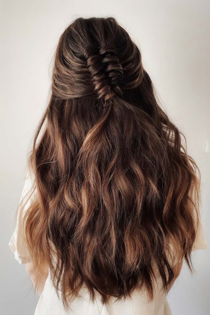 Ash Blonde Waves With Dark Roots Ash Blonde Waves With Dark Roots — Winter Hairstyles for Long Hair