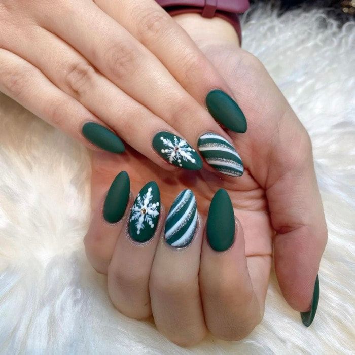 Matte Dark Green Snowflake Candy Cane Nails Matte Dark Green Snowflake Candy Cane Nails — Winter Green Nails