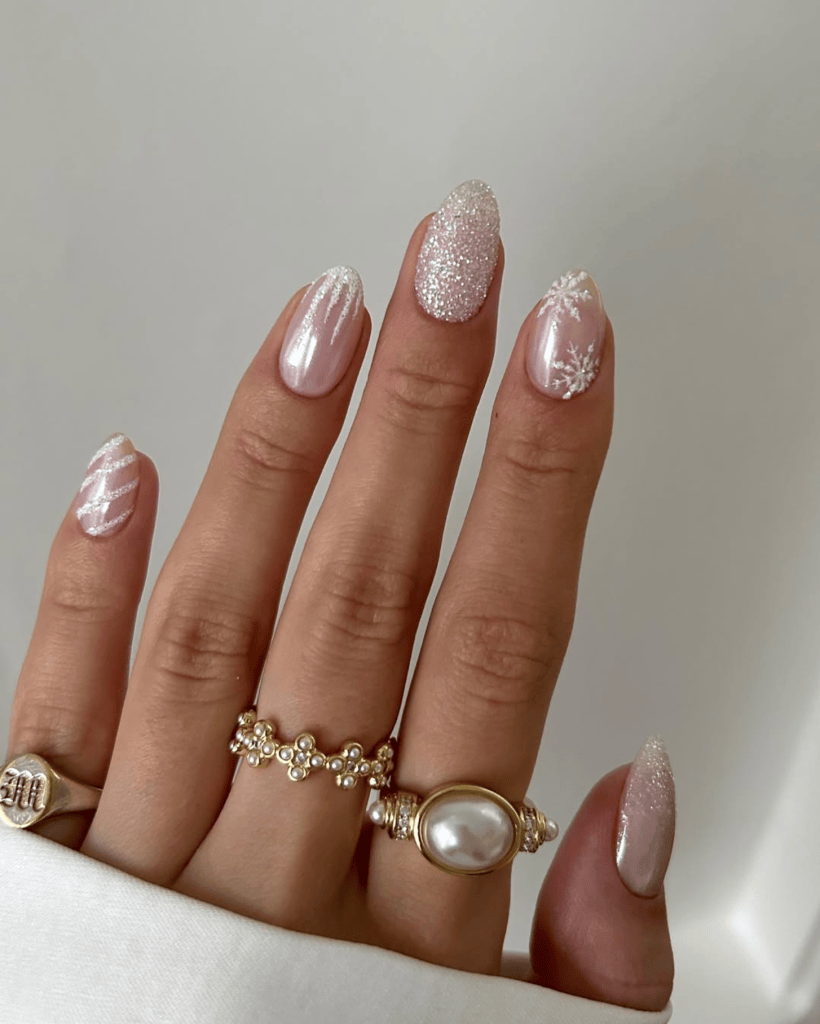 Mixed Glitter Ombre and Snowflake Designs Mixed Glitter Ombre and Snowflake Designs — Winter Nail Designs