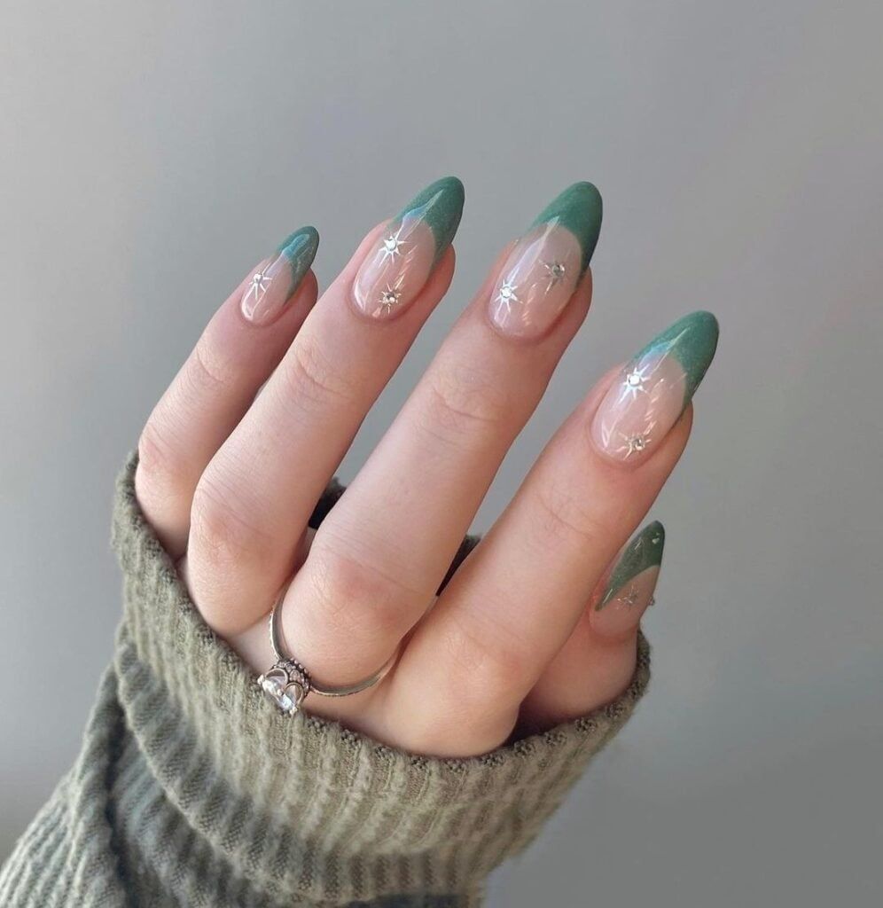 Green French Star Embellished Nails Green French Star Embellished Nails — Winter Green Nails