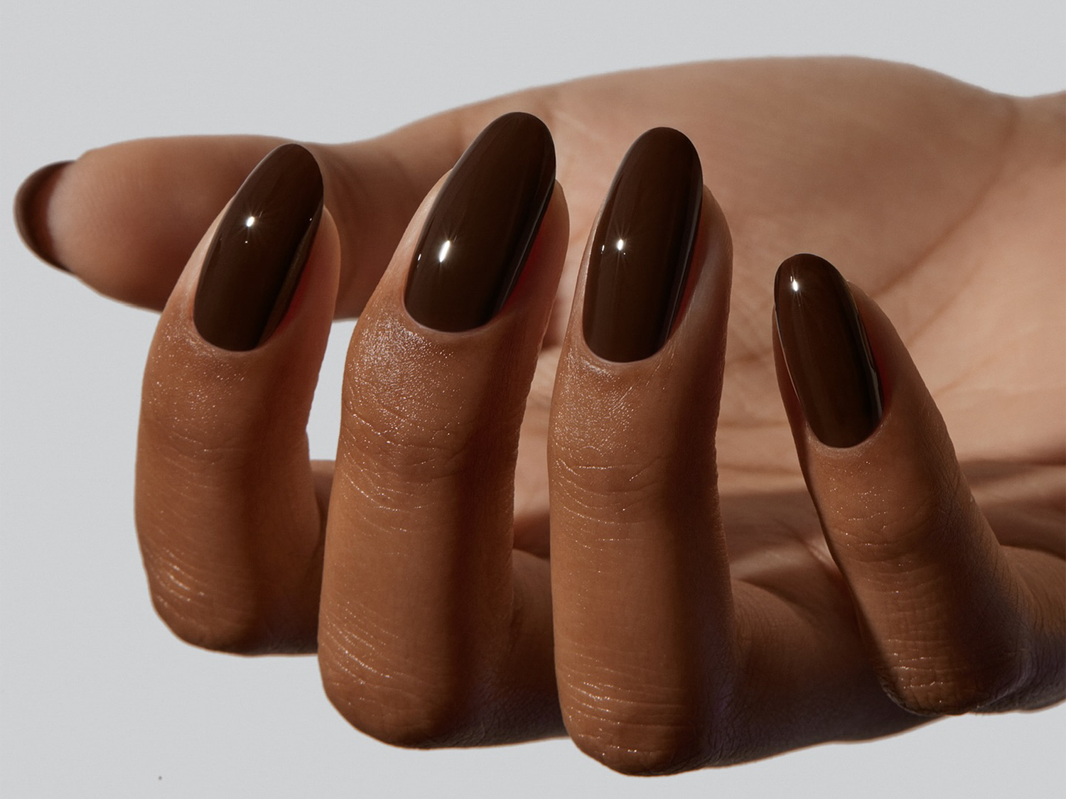 High Gloss Rich Dark Chocolate Brown Glossy Medium Coffin Nails High Gloss Rich Dark Chocolate Brown Glossy Medium Coffin Nails — Winter Nail Colors for Dark Skin