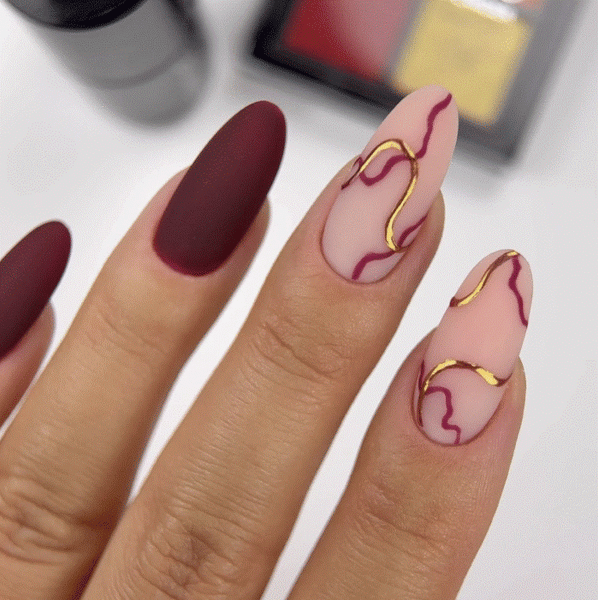 Matte Burgundy with Abstract Gold Swirls Matte Burgundy with Abstract Gold Swirls — Winter Matte Nails