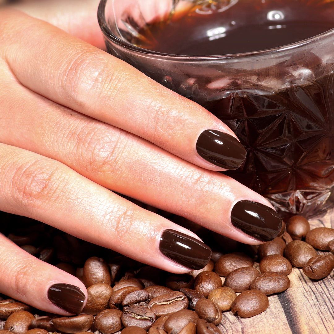 Short Oval Deep Dark Brown Short Oval Deep Dark Brown — Mocha Nails