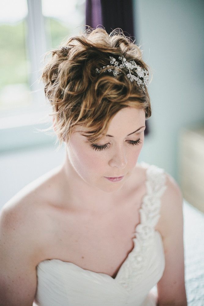 Honey Blonde With Subtle Highlights Visual Idea — Cute Winter Hairstyles