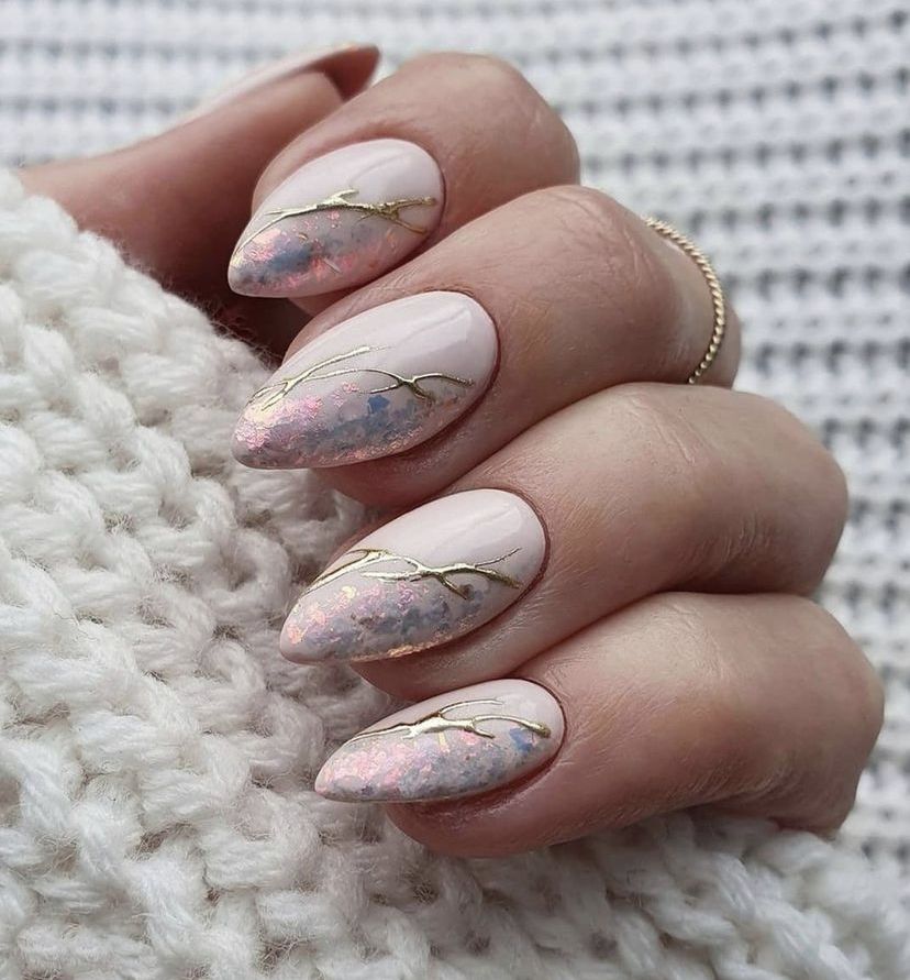 Pale Pink Gold And Iridescent Blue Pink Pale Pink Marble with Gold Foil Branches — Winter Marble Nails