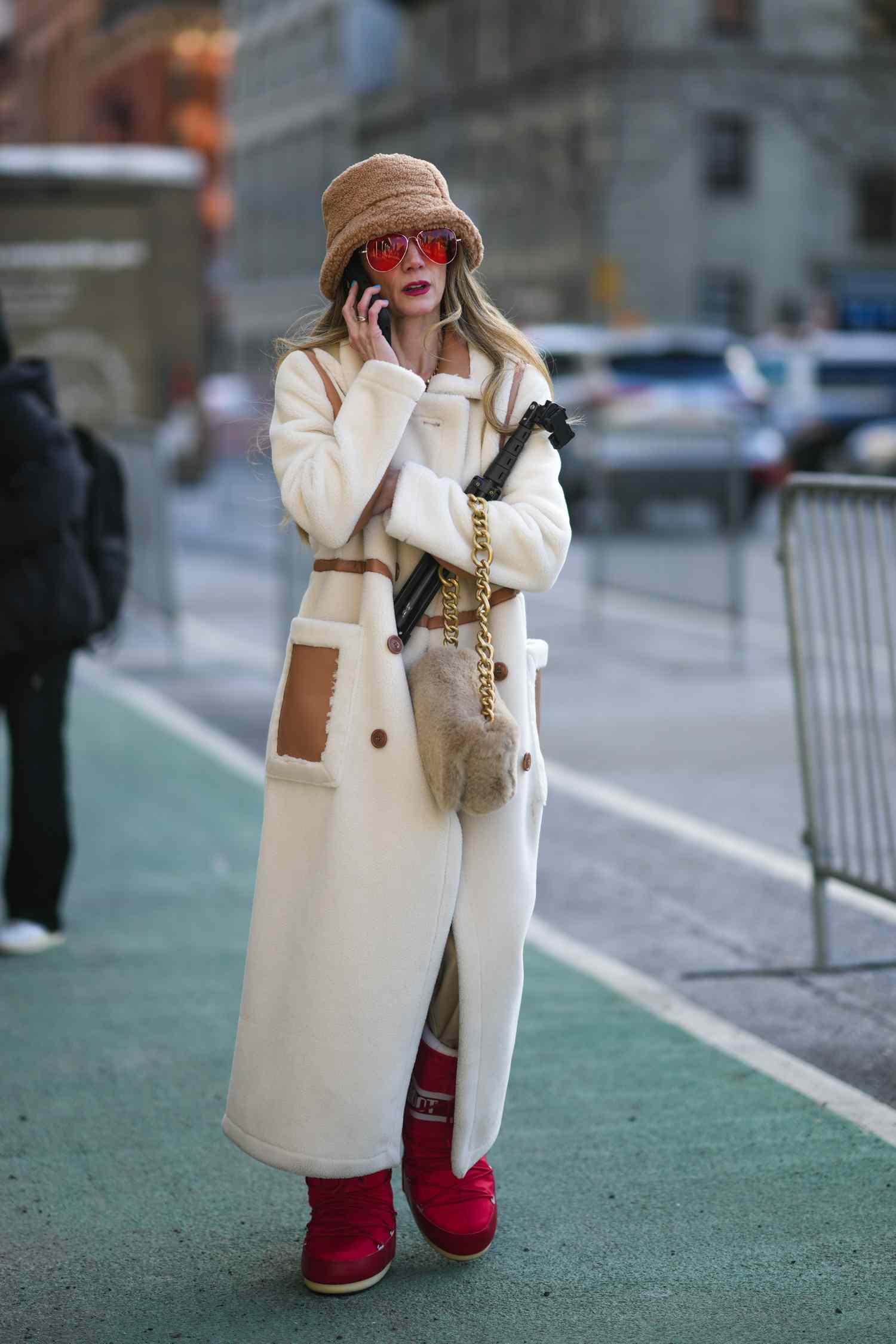 Teddy Coat with Bold Red Moon Boots for a Snow Day Statement Teddy Coat with Bold Red Moon Boots for a Snow Day Statement — Snow Day Outfits