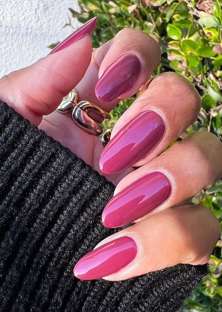 Shimmer Glossy Visual Idea Shimmer Glossy Visual Idea — Winter Gel Nail Colors