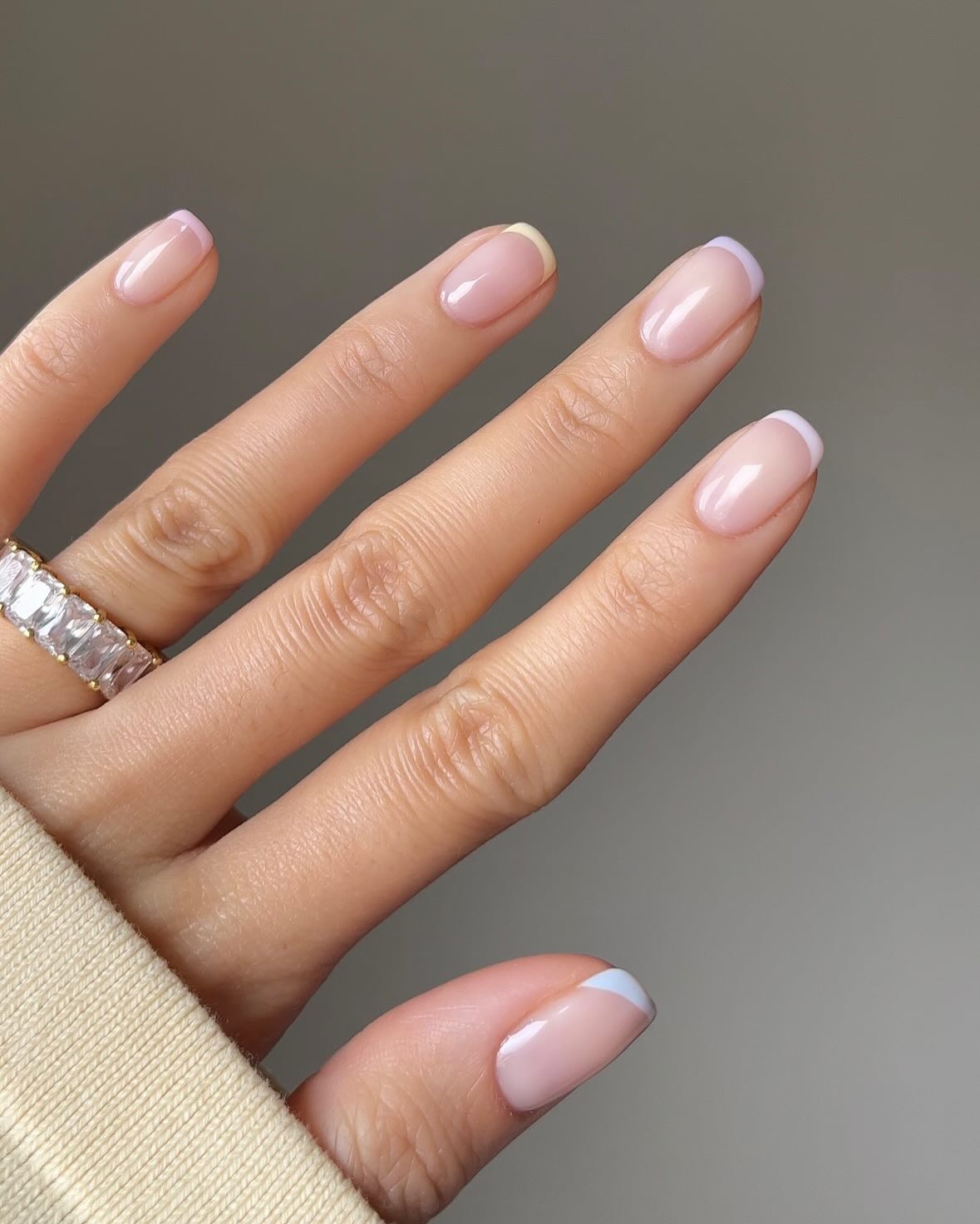 17 Stunning Short Nails To Revamp Your Look | Fabbon