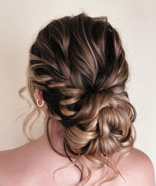 Mid-Back Visual Idea Mid-Back Visual Idea — Winter Hairstyles for Long Hair