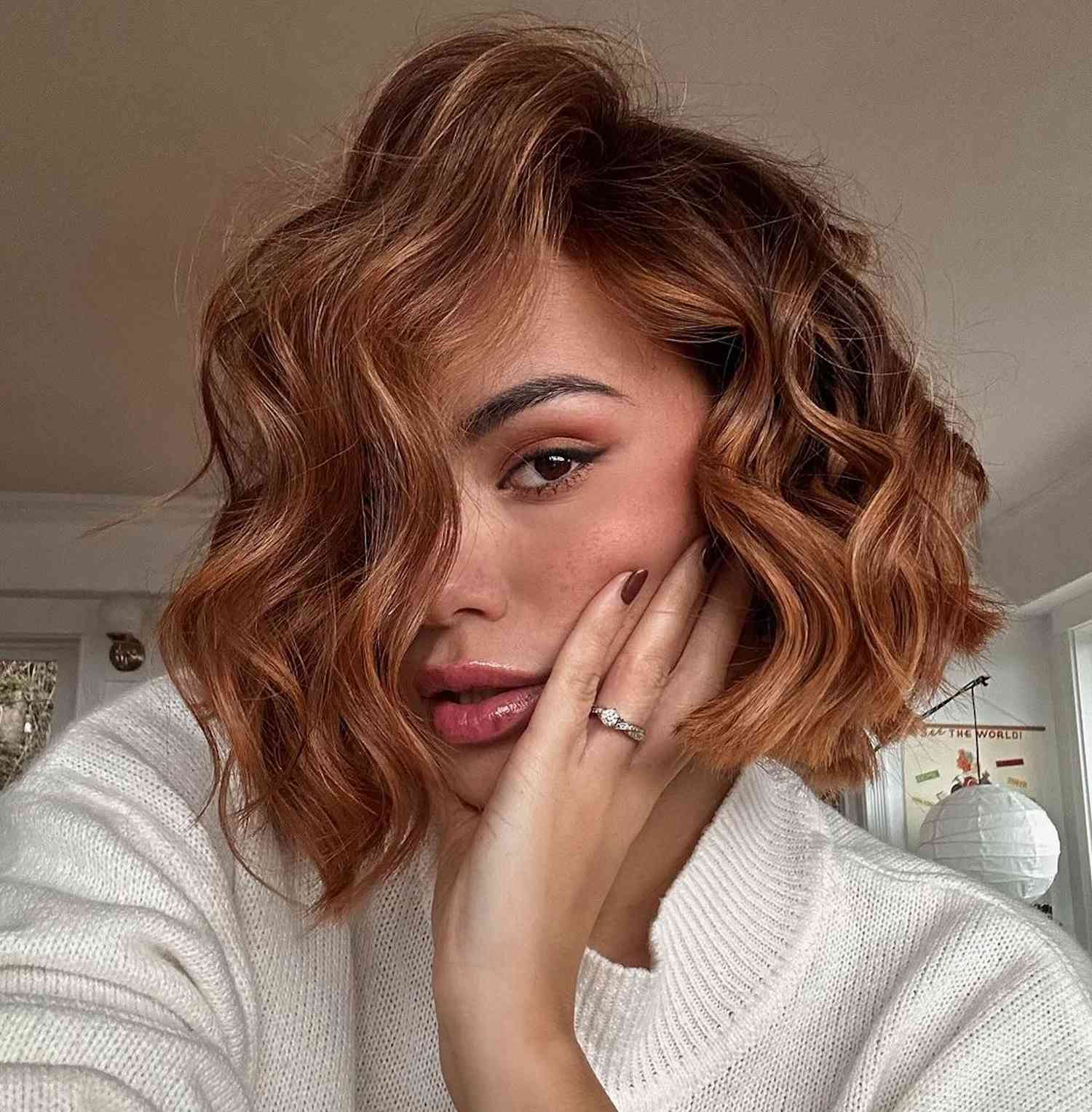 Red-Brown Bob with Copper Highlights — Winter Red Hair Colors