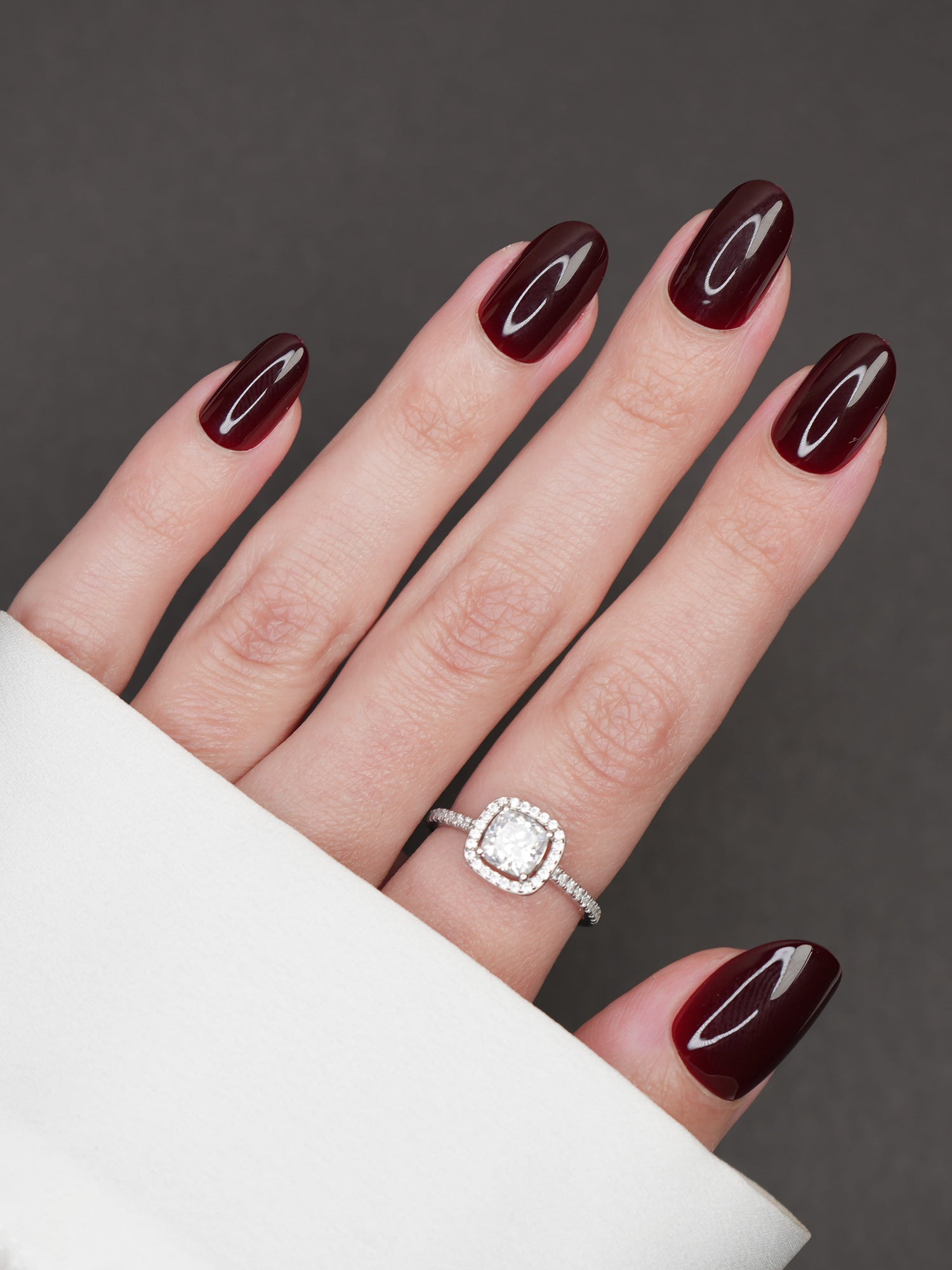 Juicy Jelly Cherry Red Juicy Jelly Cherry Red — Black Cherry Nails