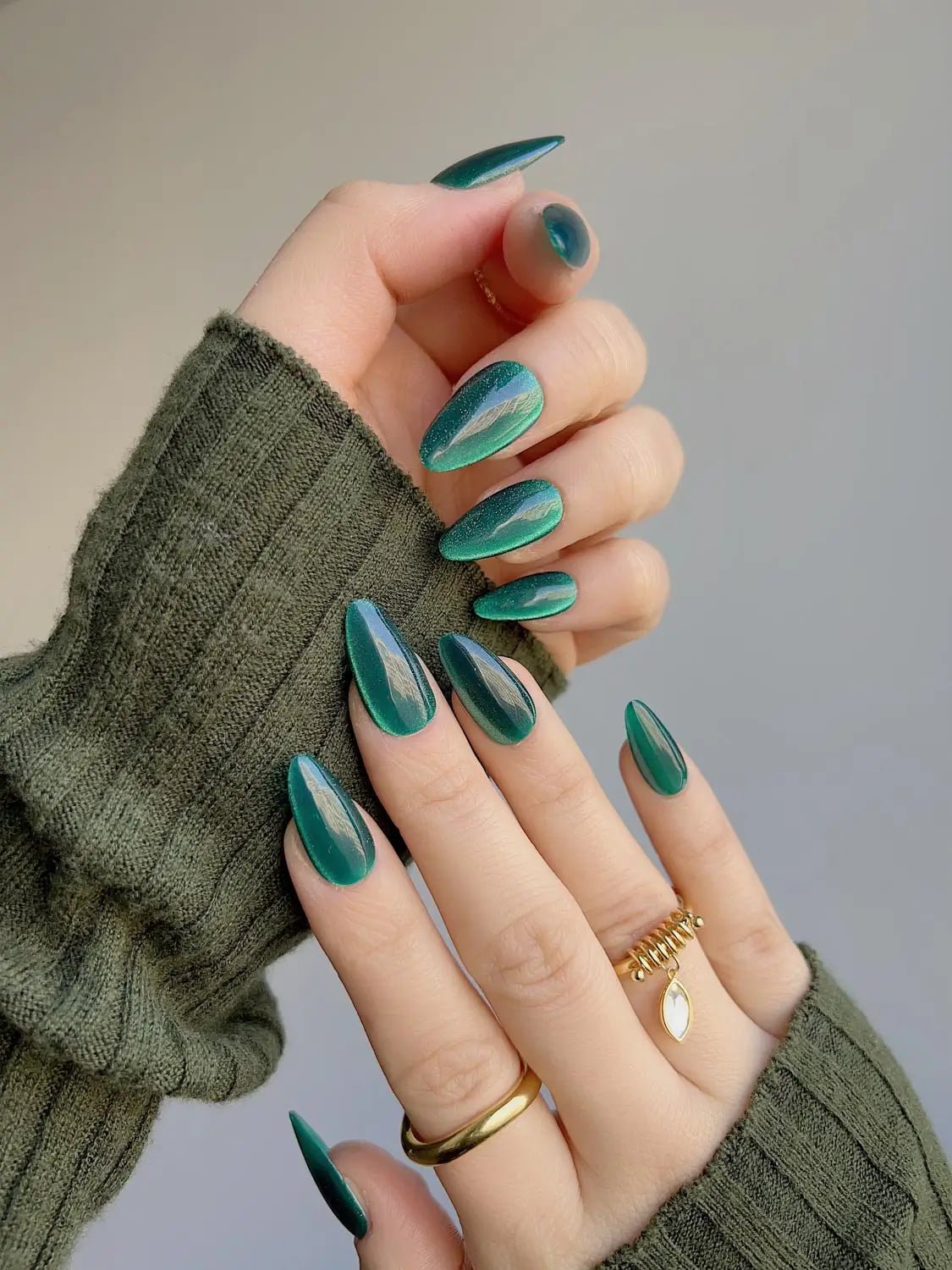 Glossy Visual Idea — Emerald Green Nails