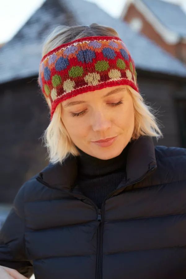 Winter Hairstyles with Headband