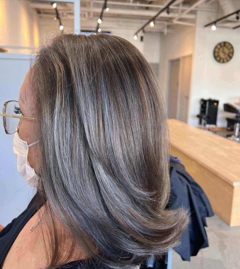 Chin Bob Blunt Bangs Silver — Gray Blending Highlights