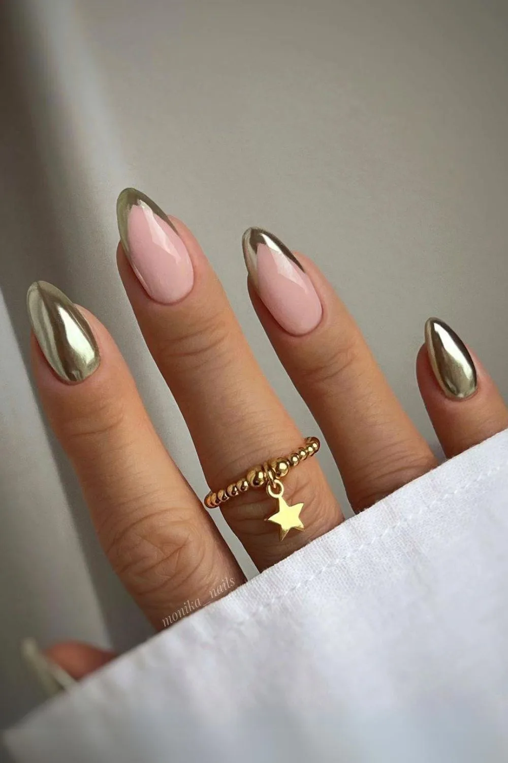 30 Elegant Classy Winter Nails Designs to Keep You Glam