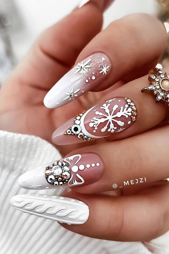 White Knit Snowflake Rhinestone White Knit Snowflake Rhinestone — Sweater Nails