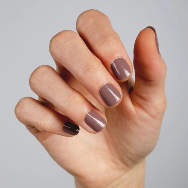 Muted Taupe Grey Glossy Square Nails — Winter Nail Colors for Pale Skin