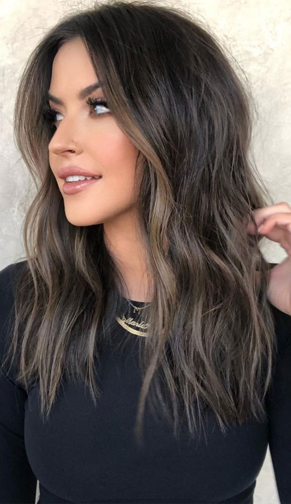 Side-Swept Bangs Visual Idea Side-Swept Bangs Visual Idea — Winter Highlights
