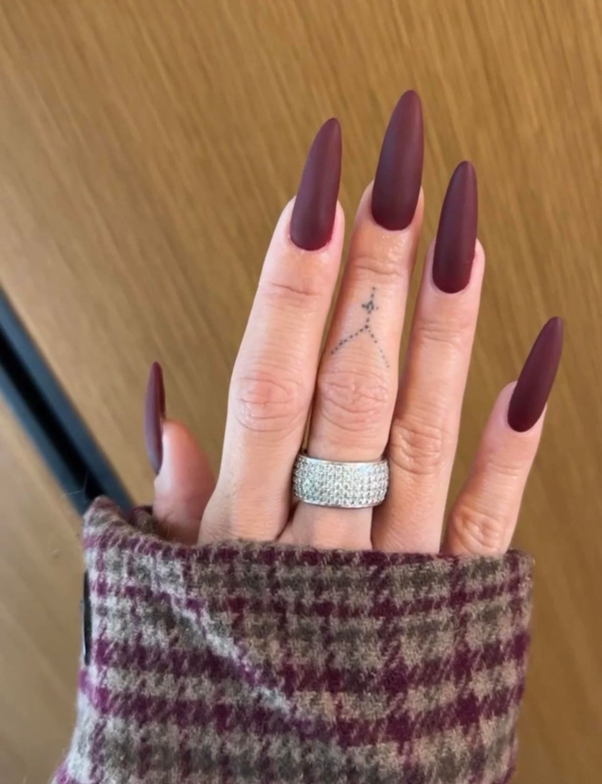 Matte Burgundy French Tip Matte Burgundy French Tip — Winter Matte Nails