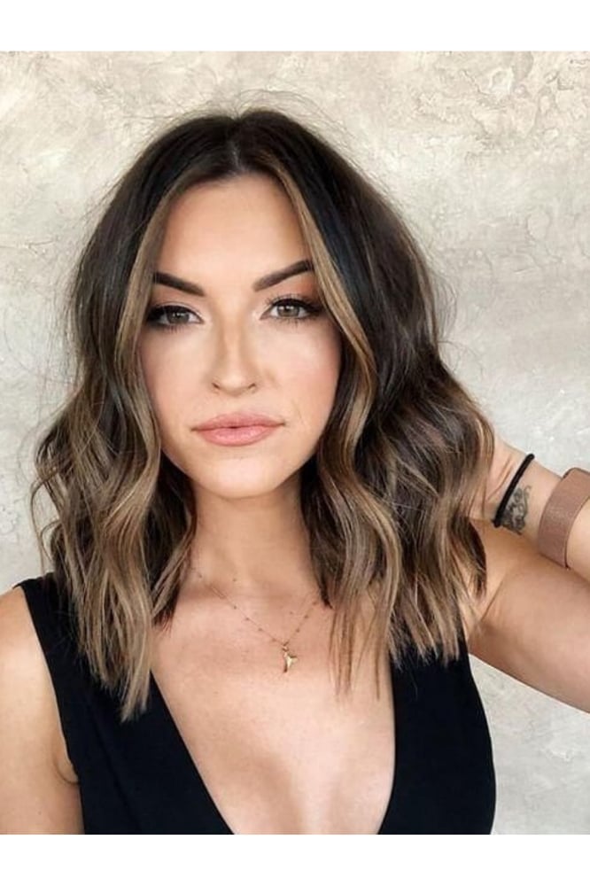 Collarbone Lob With Blonde Balayage, Wavy Collarbone Lob With Blonde Balayage, Wavy — Aesthetic Thin Hair