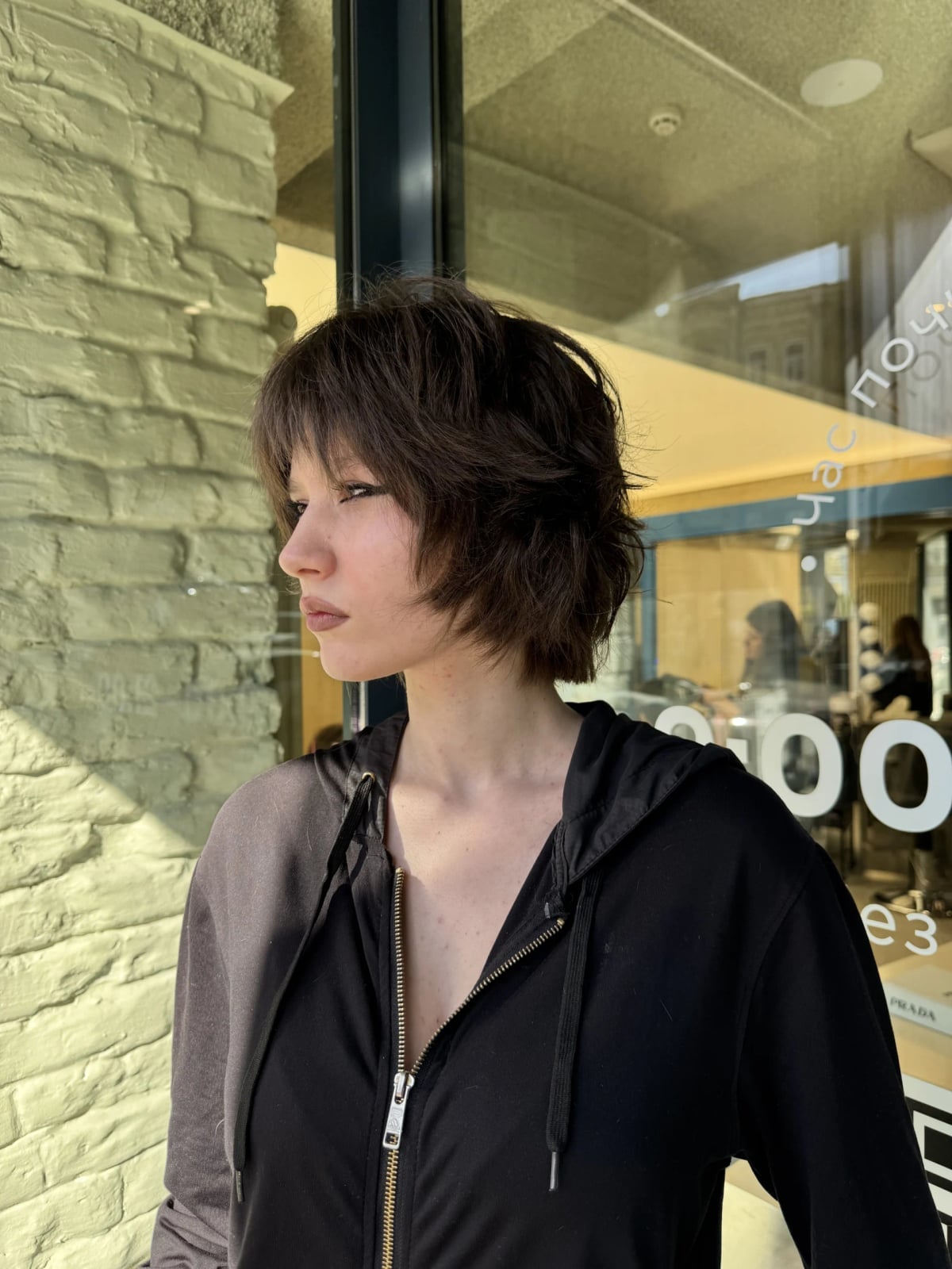 Collarbone Shag With Curtain Bangs Collarbone Shag With Curtain Bangs — Aesthetic Thin Hair