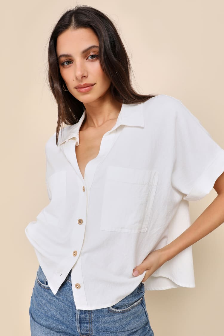 White Linen-Blend Collared Blouse White Linen-Blend Collared Blouse — Aesthetic White Blouse Outfit