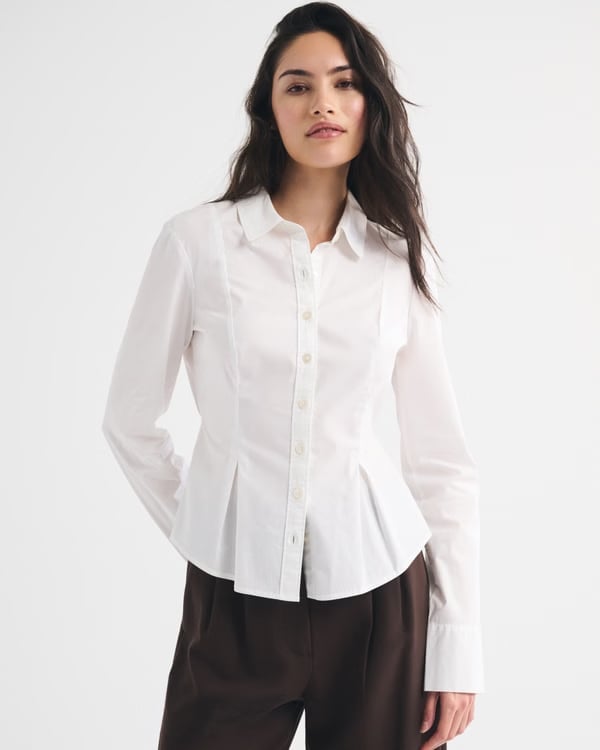Fitted White Cotton Poplin Blouse Fitted White Cotton Poplin Blouse — Aesthetic White Blouse Outfit