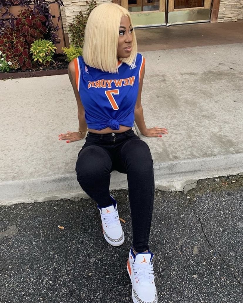 Oversized Hoodie With Bike Shorts and Platform Sneakers Oversized Hoodie With Bike Shorts and Platform Sneakers — Basketball Game Outfits