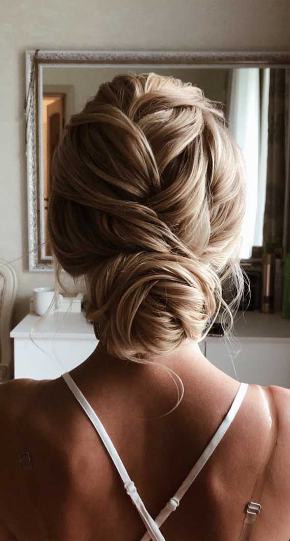 Honey Blonde Updo With Braided Elements Honey Blonde Updo With Braided Elements — Best Chic Hairstyles