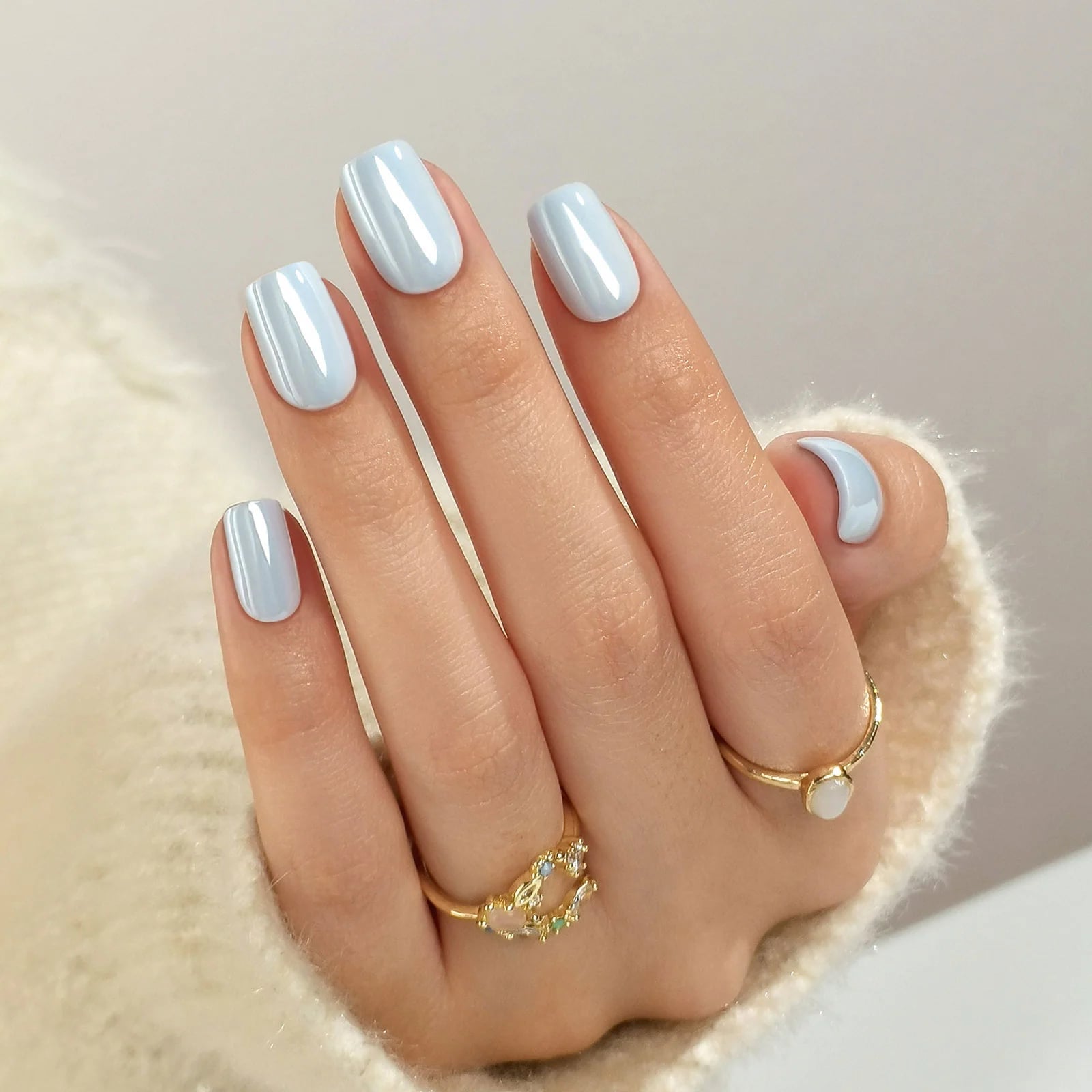 Light Blue Chrome Short Square Nails — Blue Chrome Nails