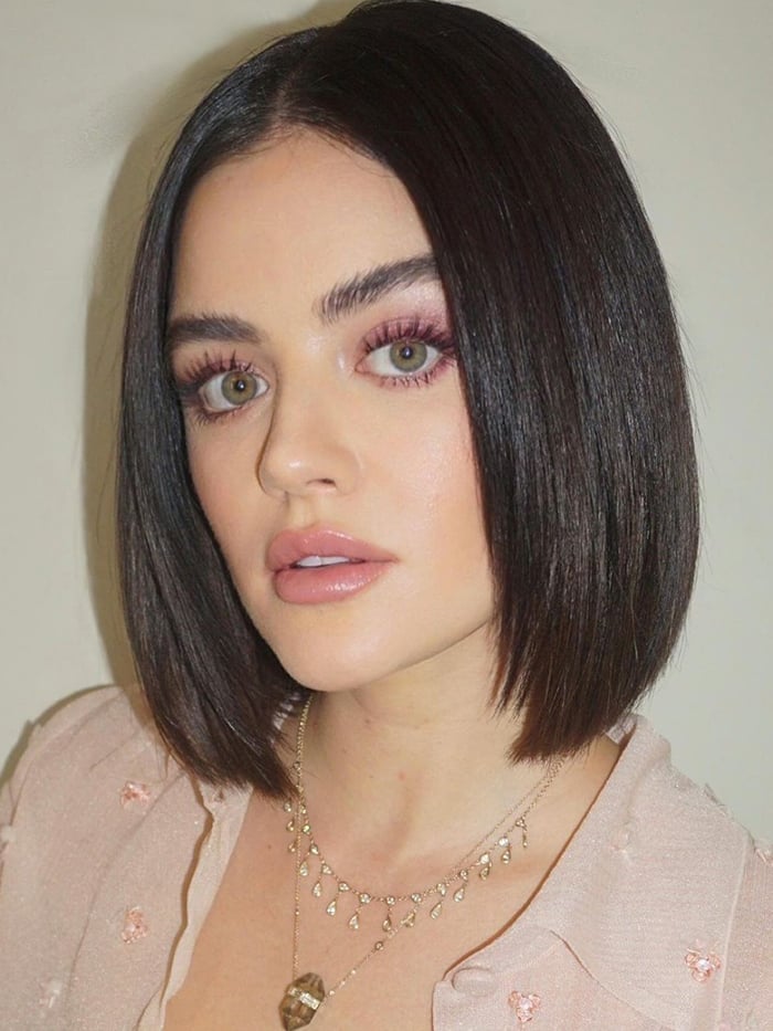 Jaw Line Blunt Bob Dark Brown