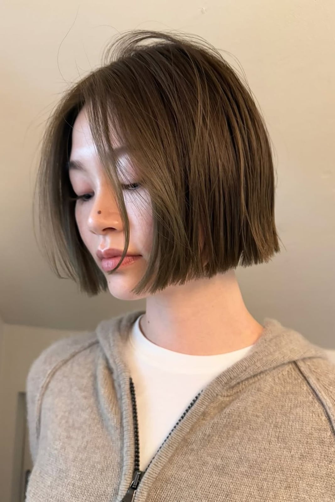 Fine Ash Blonde Chin Bob Air Dried — Blunt Bob