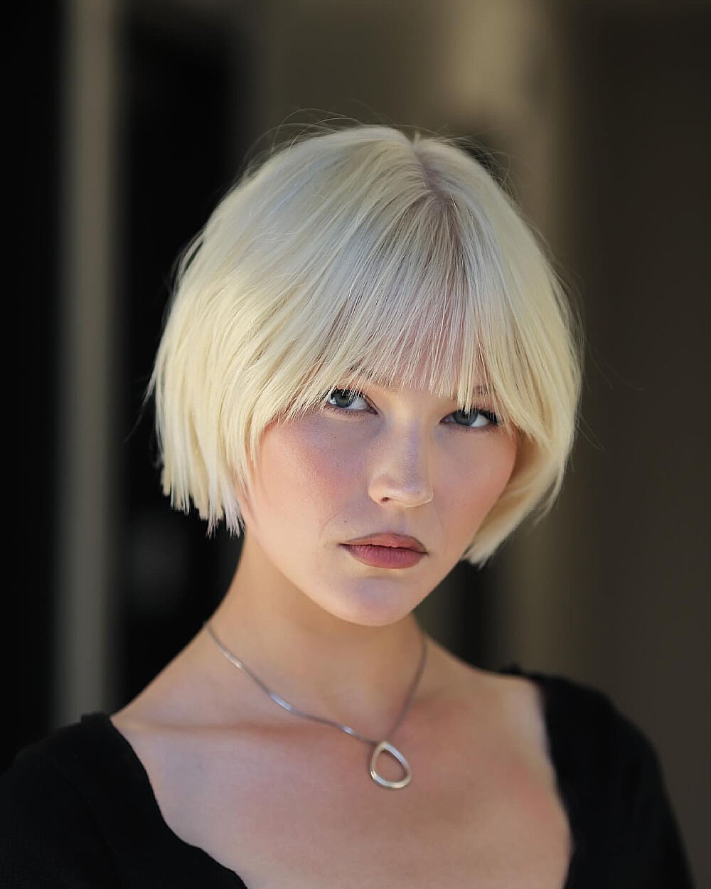 Jaw Line Bob Platinum Blonde Blunt Bangs — Blunt Bob