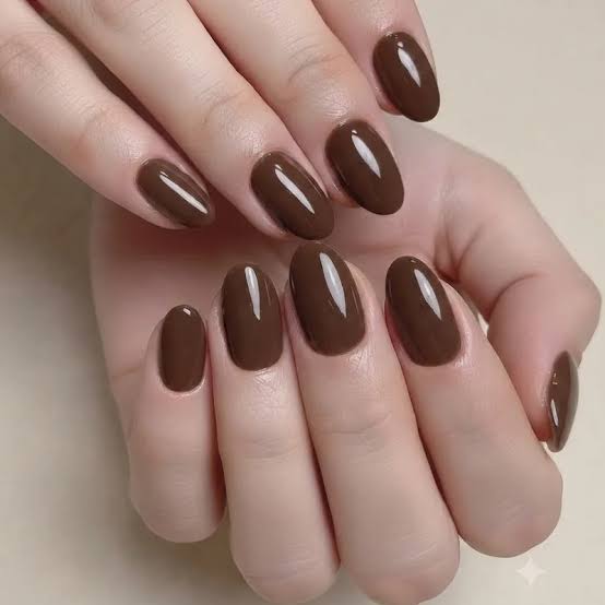 Medium Almond Nails in Uniform Rich Brown — Brown Almond Nails