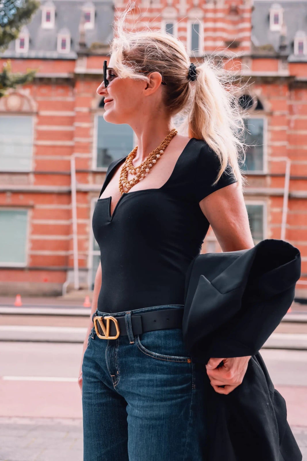 Fitted Top and Jeans with Gold Logo Belt — Casual Date Night Outfit